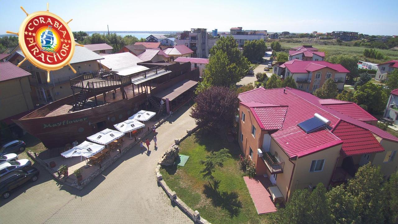 Club De Vacanta Corabia Piratilor-Mamaia Nord Hotel Năvodari Exterior foto