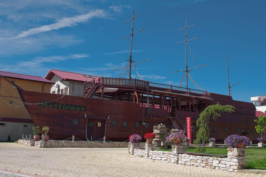 Club De Vacanta Corabia Piratilor-Mamaia Nord Hotel Năvodari Exterior foto